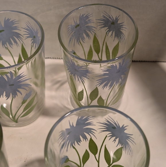 4 Vintage Kraft Posy Swanky glasses.  Blue Thistle flower design. - Picture 3 of 5